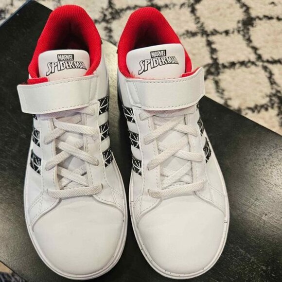 boys spiderman Adidas size 2 used once - Picture 7 of 7